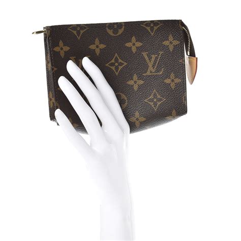 Louis Vuitton Toiletry Pouch 15 Monogr